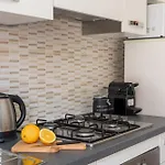 Italian Experience - Casa La Conchiglia Apartment *